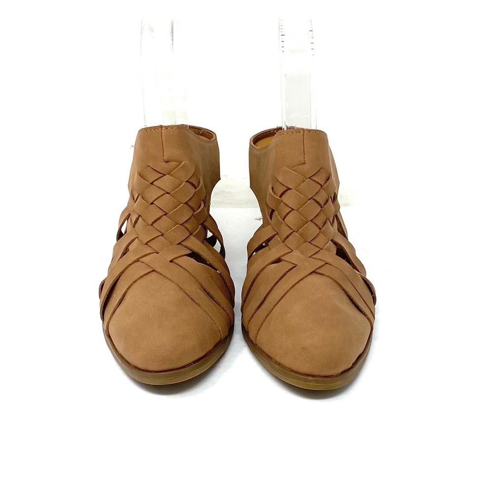 Universal Thread Mules - Picture 2 of 9